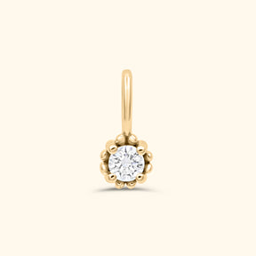 Ally Diamond pendant van 9 karaat met ronde diamant in bloemen-zetting – Josephina Jewelry
